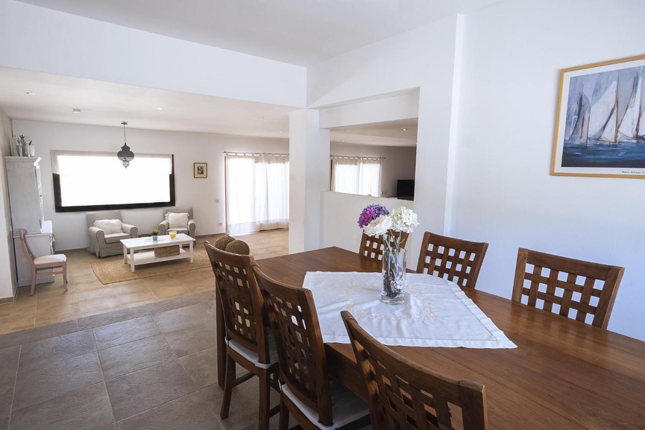 Villa Raco De Sa Vinyeta Sant Llorenc de Balafia Eksteriør billede