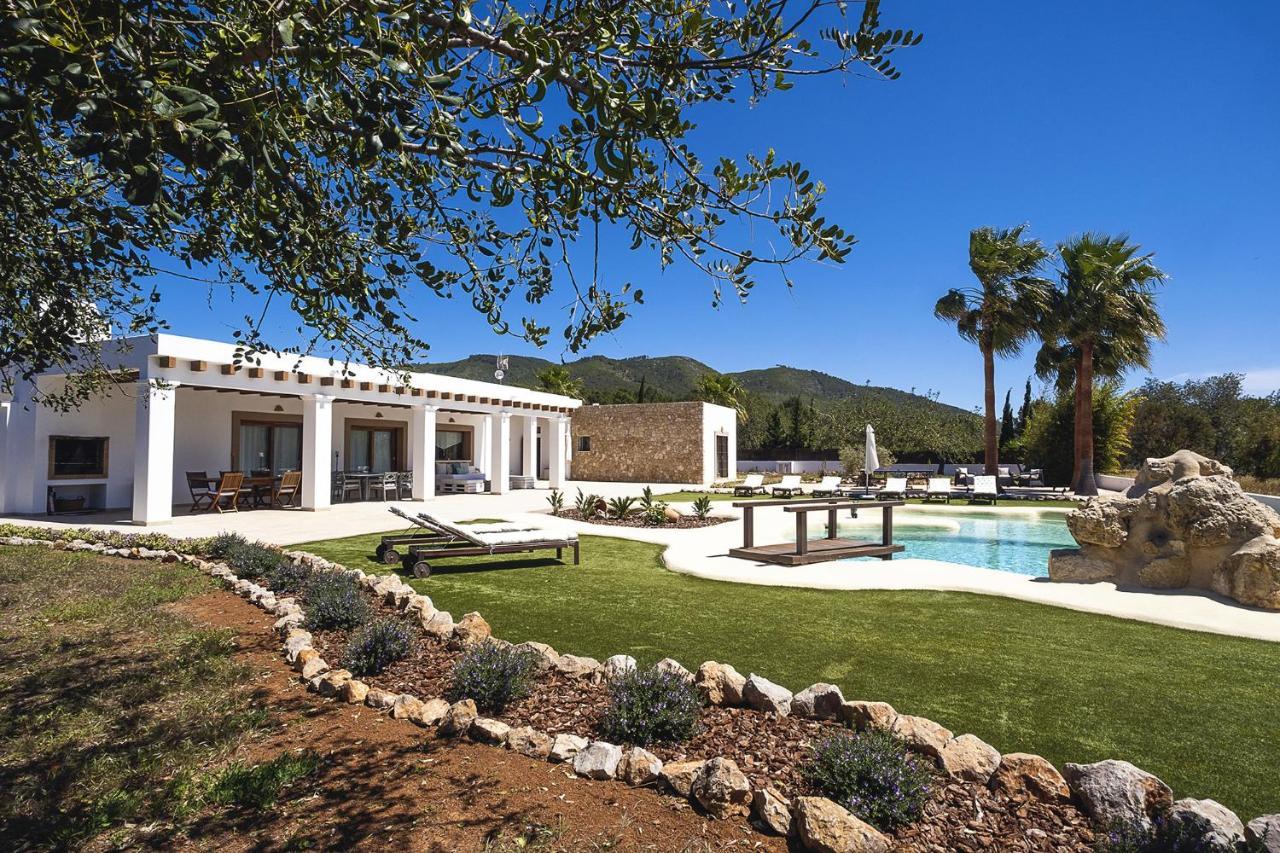 Villa Raco De Sa Vinyeta Sant Llorenc de Balafia Eksteriør billede