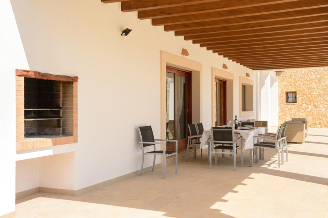 Villa Raco De Sa Vinyeta Sant Llorenc de Balafia Eksteriør billede