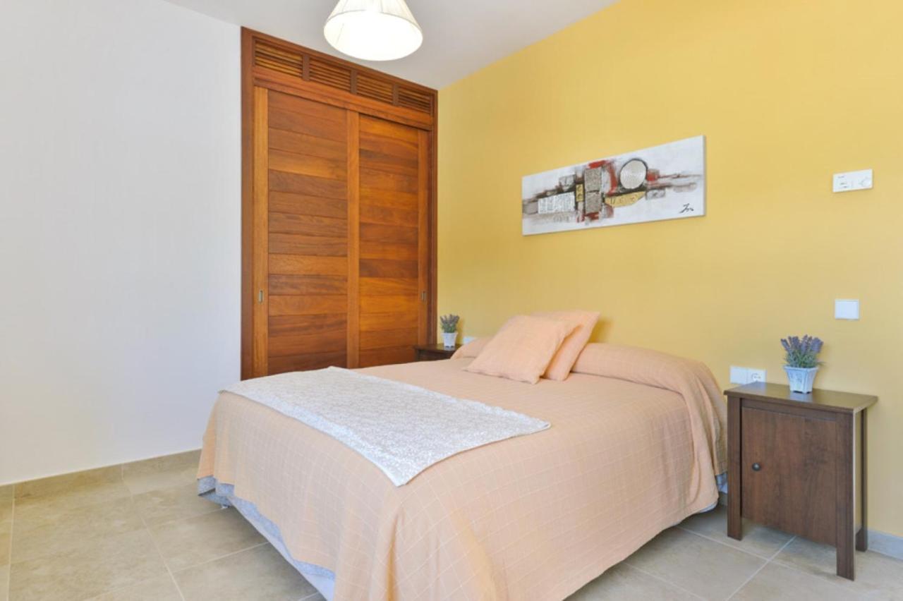 Villa Raco De Sa Vinyeta Sant Llorenc de Balafia Eksteriør billede